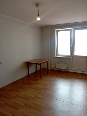 Продам однокомнатную (1-комн.) квартиру, Калинина ул, 18, Красноярск г