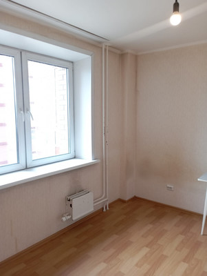 Продам однокомнатную (1-комн.) квартиру, Калинина ул, 18, Красноярск г