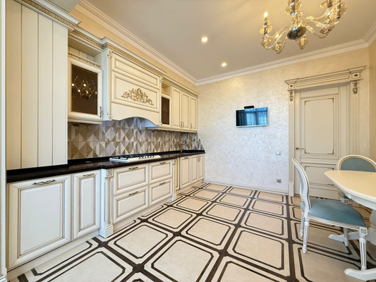 Продам трехкомнатную (3-комн.) квартиру, Тарчокова ул, 19, Нальчик г