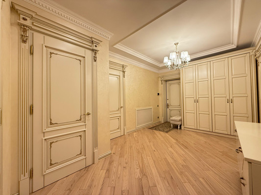 Продам трехкомнатную (3-комн.) квартиру, Тарчокова ул, 19, Нальчик г