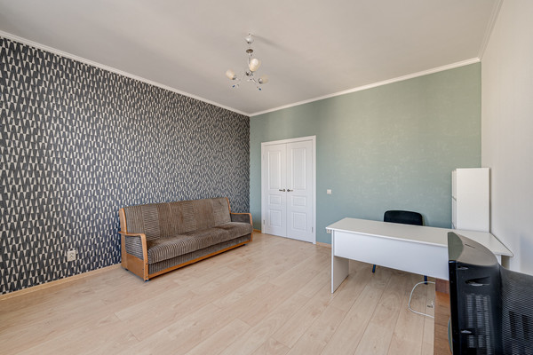 Продам двухкомнатную (2-комн.) квартиру, Дмитровское ш, 165Ек12, Москва г