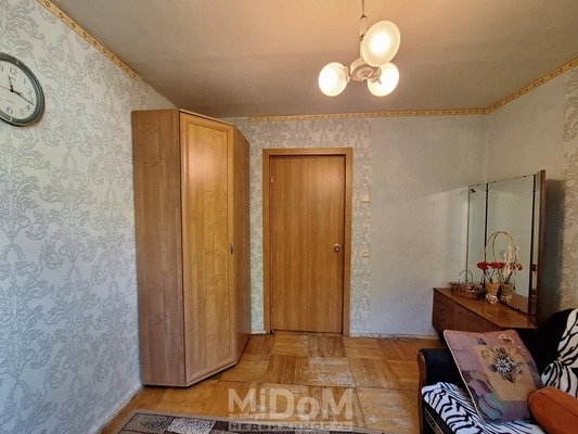 Продам трехкомнатную (3-комн.) квартиру, Ольги Форш ул, 3, Санкт-Петербург г