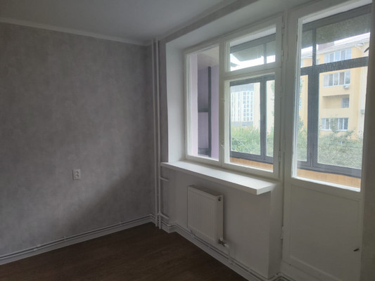Продам двухкомнатную (2-комн.) квартиру, Стадионная ул, 19, Мирное с