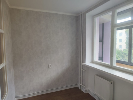 Продам двухкомнатную (2-комн.) квартиру, Стадионная ул, 19, Мирное с