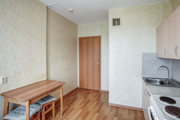 Продам однокомнатную (1-комн.) квартиру, Валерия Гаврилина ул, 13к1, Парголово п
