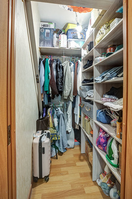Продам однокомнатную (1-комн.) квартиру, Валерия Гаврилина ул, 13к1, Парголово п