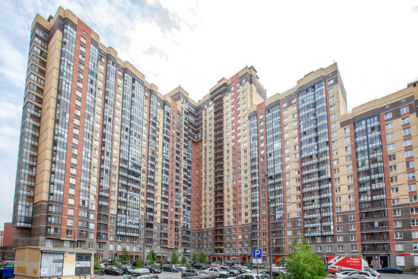 Продам однокомнатную (1-комн.) квартиру, Валерия Гаврилина ул, 13к1, Парголово п