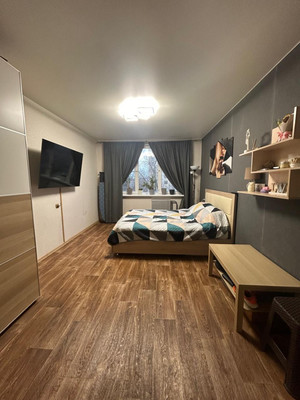 Продам двухкомнатную (2-комн.) квартиру, Ферганская ул, 24, Москва г