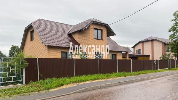 Продам дом, Заводская ул, 15, Волосово г, 79 км от города