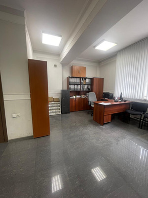 Продам однокомнатную (1-комн.) квартиру, Халтурина ул, 8, Иркутск г