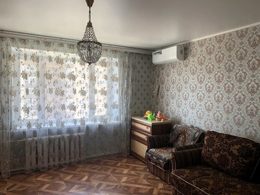 Продам двухкомнатную (2-комн.) квартиру, Старокубанская ул, 125, Краснодар г