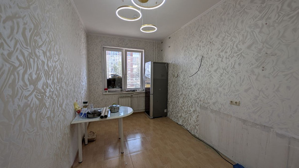 Продам двухкомнатную (2-комн.) квартиру, Байкальская ул, 202/9, Иркутск г
