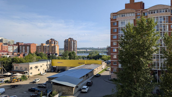 Продам двухкомнатную (2-комн.) квартиру, Байкальская ул, 202/9, Иркутск г