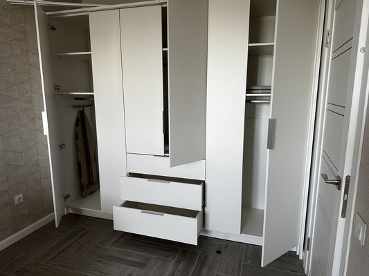 Продам двухкомнатную (2-комн.) квартиру, Октябрьская ул, 6А, Пионерский г