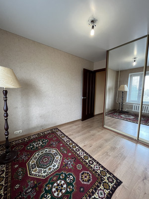 Продам трехкомнатную (3-комн.) квартиру, 2-я Заводская ул, 20, Красково п