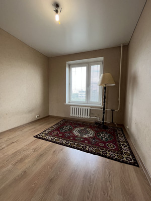 Продам трехкомнатную (3-комн.) квартиру, 2-я Заводская ул, 20, Красково п