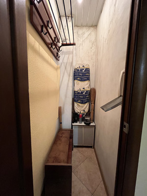 Продам трехкомнатную (3-комн.) квартиру, 2-я Заводская ул, 20, Красково п