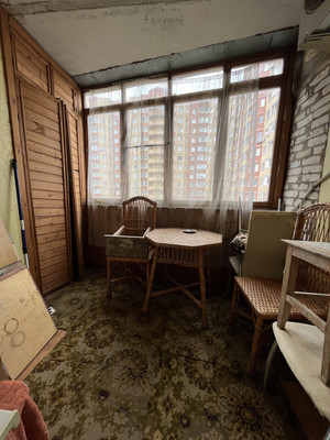 Продам трехкомнатную (3-комн.) квартиру, 2-я Заводская ул, 20, Красково п