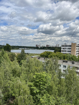 Продам трехкомнатную (3-комн.) квартиру, 2-я Заводская ул, 20, Красково п