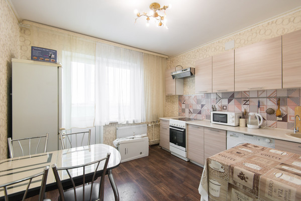 Продам однокомнатную (1-комн.) квартиру, Уланская ул, 15к4, Ростов-на-Дону г