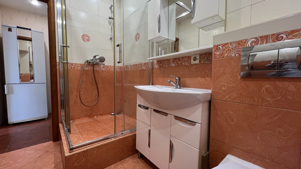 Сдам однокомнатную (1-комн.) квартиру, Шевченко ул, 18к3, Всеволожск г