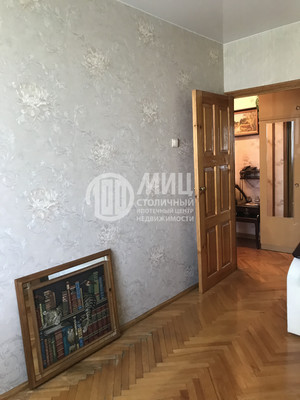 Продам трехкомнатную (3-комн.) квартиру, Дегунинская ул, 15, Москва г