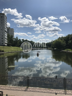 Продам трехкомнатную (3-комн.) квартиру, Дегунинская ул, 15, Москва г