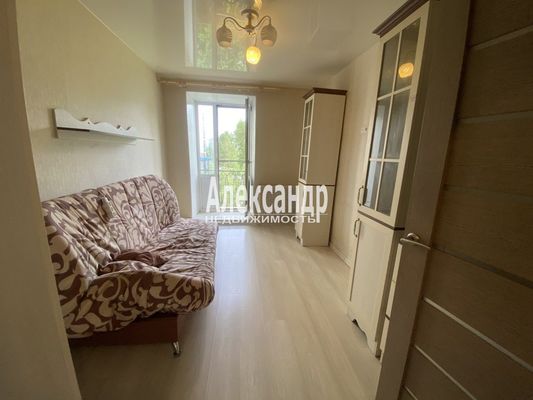 Продам двухкомнатную (2-комн.) квартиру, Обуховской Обороны пр-кт, 108к2, Санкт-Петербург г
