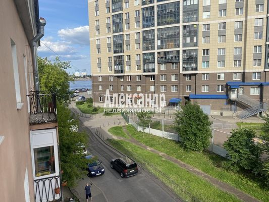 Продам двухкомнатную (2-комн.) квартиру, Обуховской Обороны пр-кт, 108к2, Санкт-Петербург г