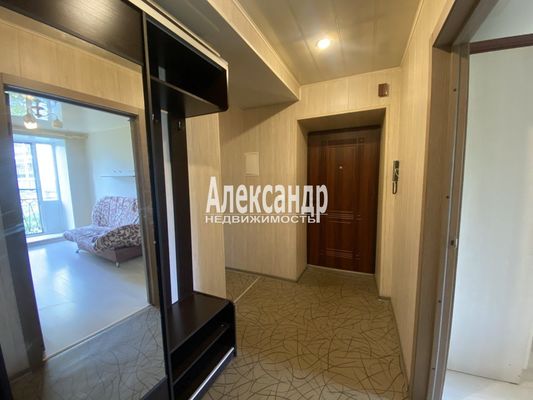 Продам двухкомнатную (2-комн.) квартиру, Обуховской Обороны пр-кт, 108к2, Санкт-Петербург г