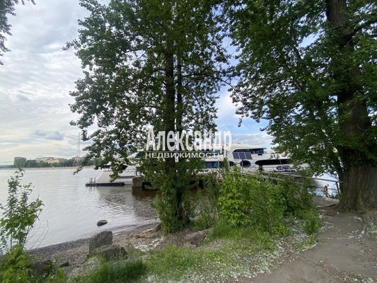 Продам двухкомнатную (2-комн.) квартиру, Обуховской Обороны пр-кт, 108к2, Санкт-Петербург г
