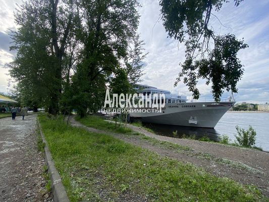 Продам двухкомнатную (2-комн.) квартиру, Обуховской Обороны пр-кт, 108к2, Санкт-Петербург г