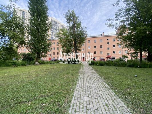 Продам двухкомнатную (2-комн.) квартиру, Обуховской Обороны пр-кт, 108к2, Санкт-Петербург г