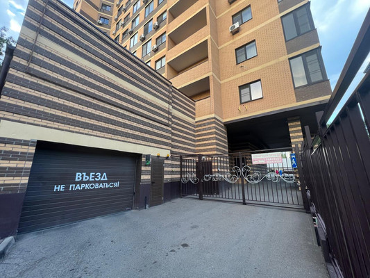 Продам двухкомнатную (2-комн.) квартиру, Варфоломеева ул, 222ак108а, Ростов-на-Дону г