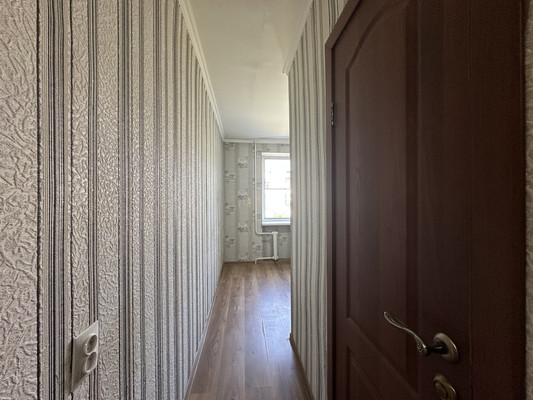 Продам однокомнатную (1-комн.) квартиру, Луначарского ул, 118, Белореченск г