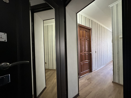 Продам однокомнатную (1-комн.) квартиру, Луначарского ул, 118, Белореченск г