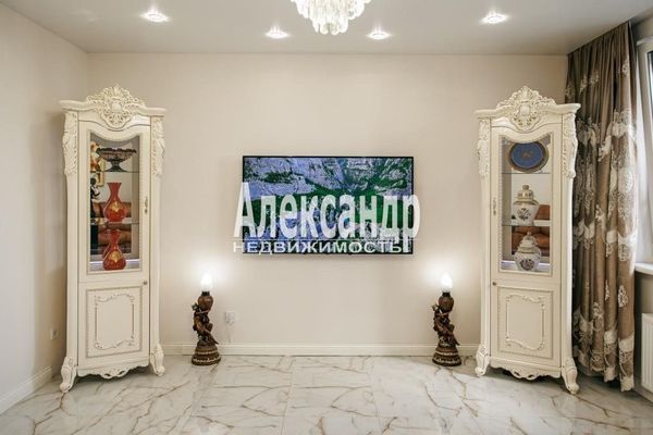Продам трехкомнатную (3-комн.) квартиру, Парфёновская ул, 17, Санкт-Петербург г