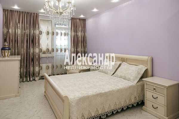 Продам трехкомнатную (3-комн.) квартиру, Парфёновская ул, 17, Санкт-Петербург г