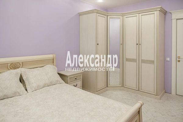 Продам трехкомнатную (3-комн.) квартиру, Парфёновская ул, 17, Санкт-Петербург г