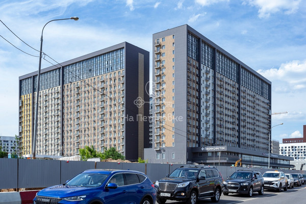Продам трехкомнатную (3-комн.) квартиру, Берёзовая аллея, 19к4, Москва г