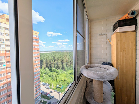 Продам двухкомнатную (2-комн.) квартиру, Объездная дорога ул, 1, Сосновый Бор п