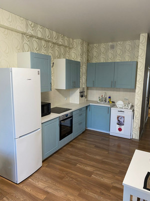 Продам двухкомнатную (2-комн.) квартиру, Баварская ул, 8, Краснодар г