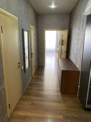 Продам двухкомнатную (2-комн.) квартиру, Баварская ул, 8, Краснодар г