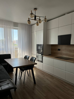 Продам двухкомнатную (2-комн.) квартиру, Западный Обход ул, 42к4, Краснодар г