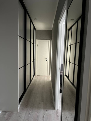 Продам двухкомнатную (2-комн.) квартиру, Западный Обход ул, 42к4, Краснодар г