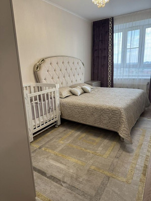 Продам трехкомнатную (3-комн.) квартиру, Камова (Зенино ЖК Самолёт мкр.) ул, 5к2, Люберцы г