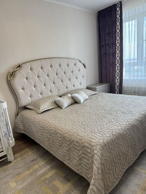 Продам трехкомнатную (3-комн.) квартиру, Камова (Зенино ЖК Самолёт мкр.) ул, 5к2, Люберцы г