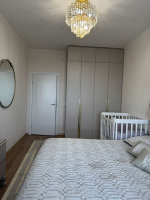 Продам трехкомнатную (3-комн.) квартиру, Камова (Зенино ЖК Самолёт мкр.) ул, 5к2, Люберцы г