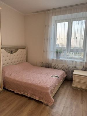 Продам трехкомнатную (3-комн.) квартиру, Камова (Зенино ЖК Самолёт мкр.) ул, 5к2, Люберцы г
