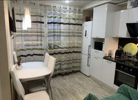 Продам однокомнатную (1-комн.) квартиру, Северный (Купелинка мкр) кв-л, 20, Сапроново д